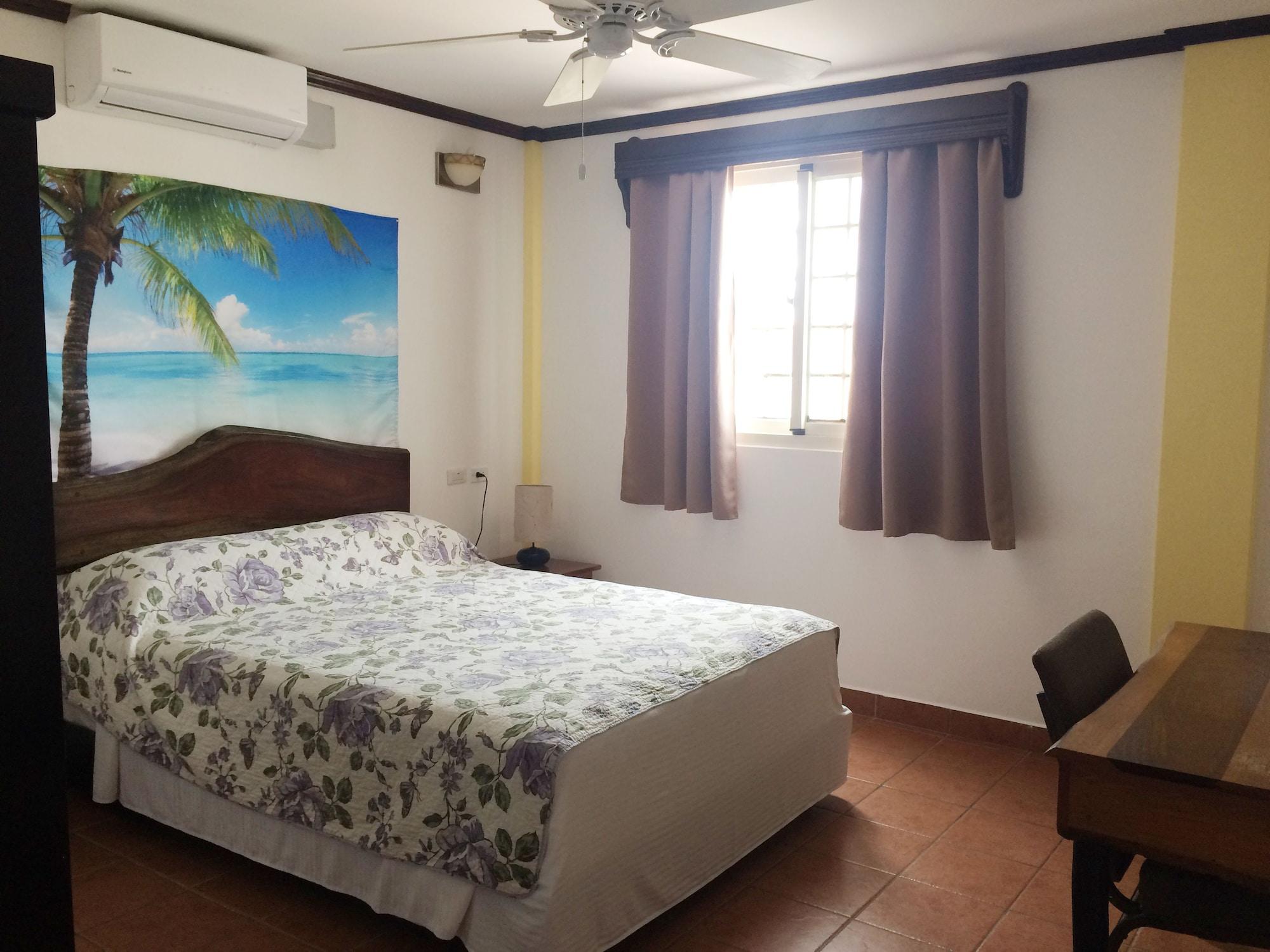 Easy Inn Hotel Cidade de Belize Exterior foto