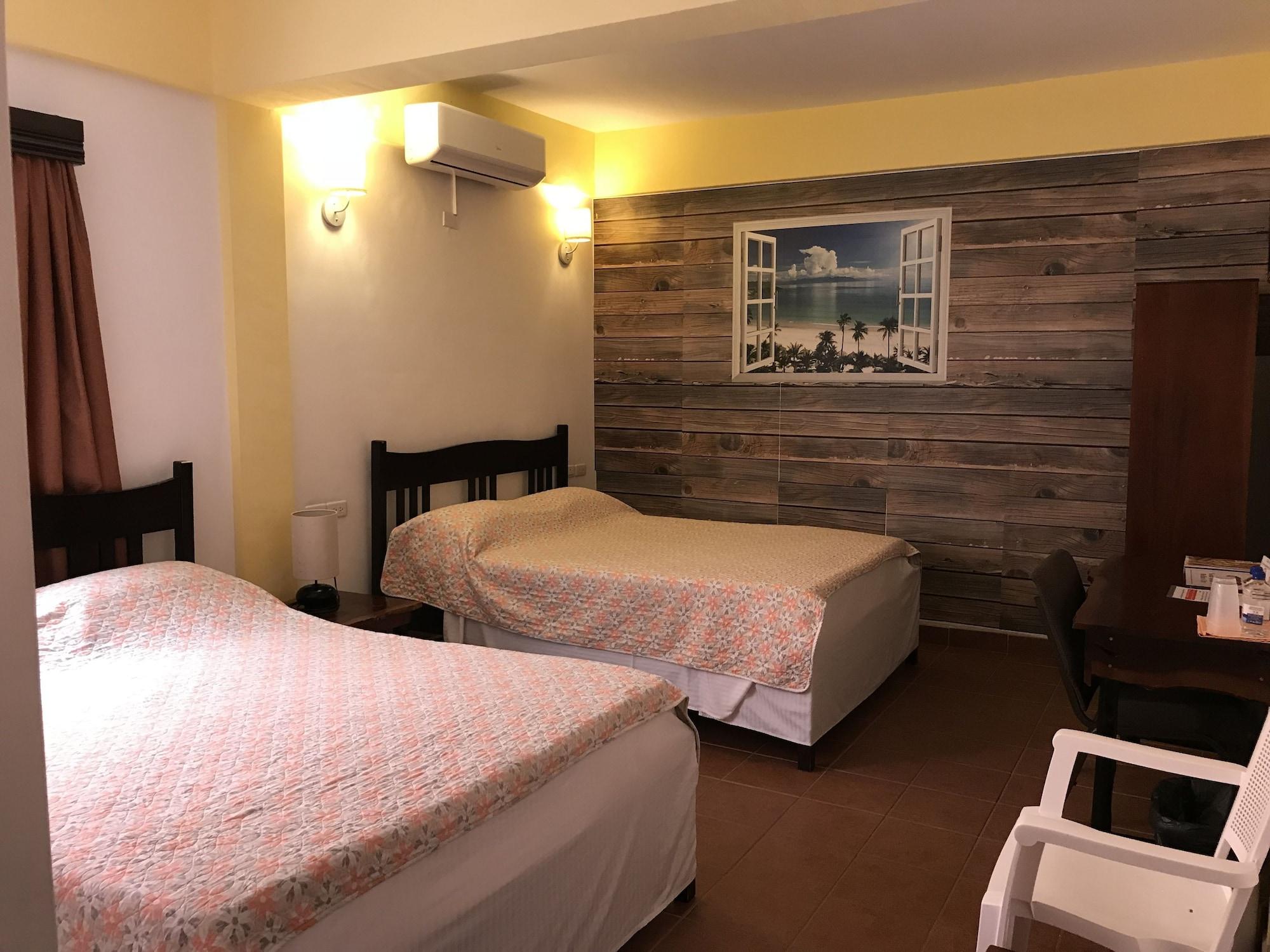 Easy Inn Hotel Cidade de Belize Exterior foto