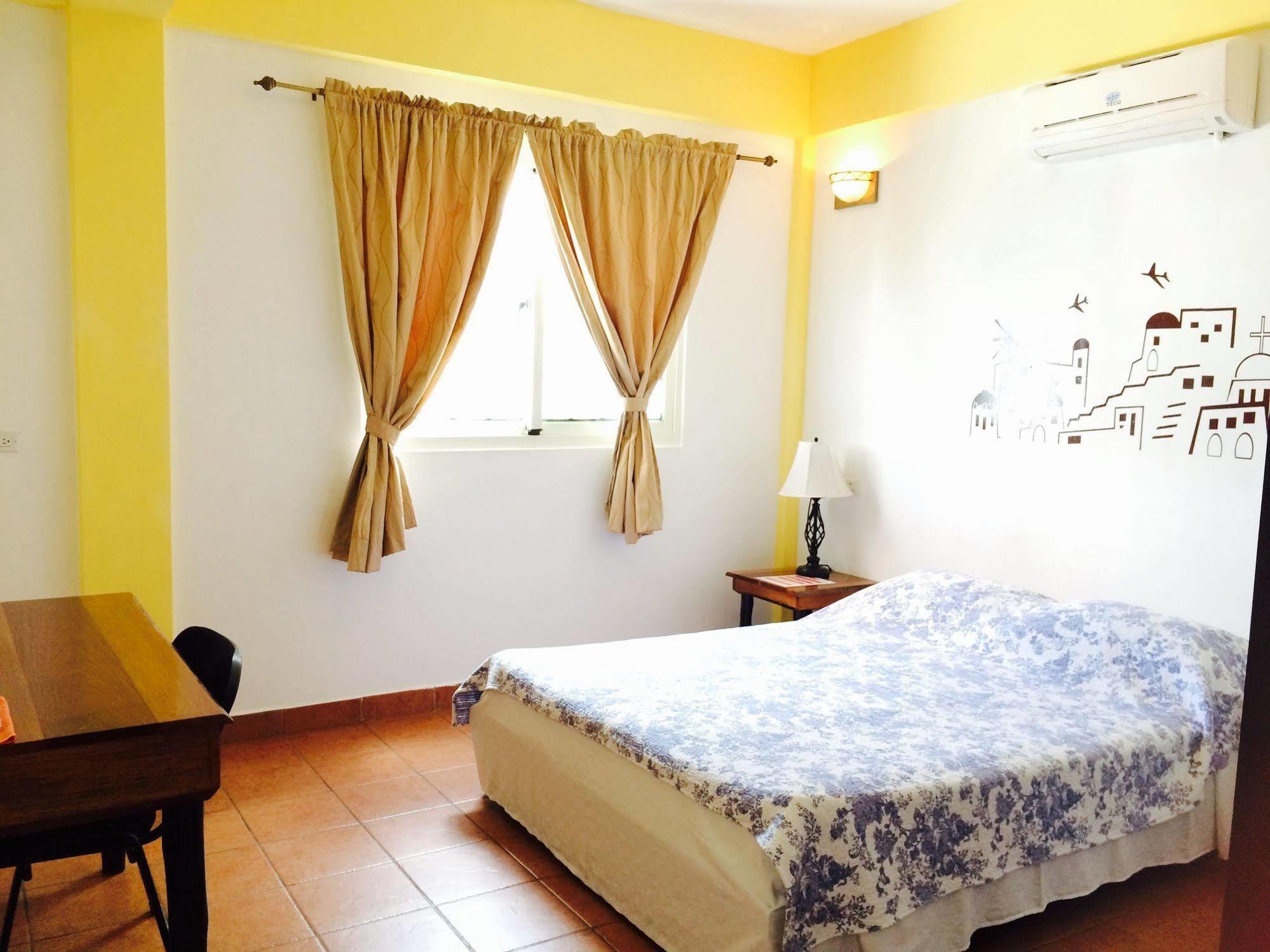 Easy Inn Hotel Cidade de Belize Exterior foto