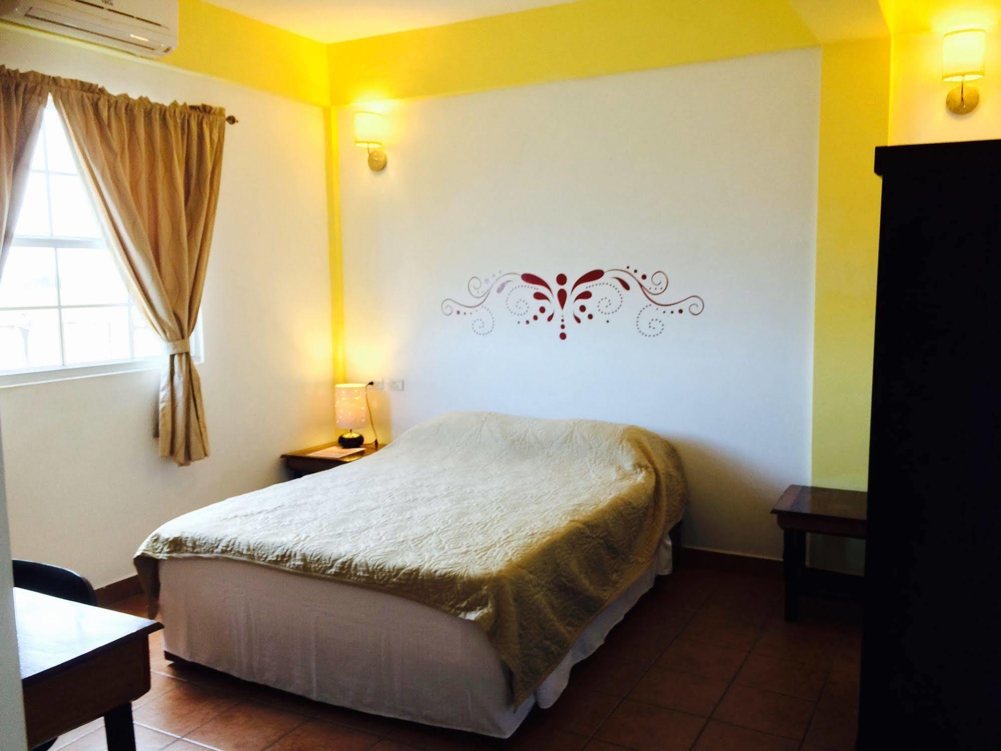 Easy Inn Hotel Cidade de Belize Exterior foto